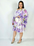 Sukienka plus size w kwiatowy wzór z falbaną – lekka i kobieca stylizacja XXL Stylowa XL