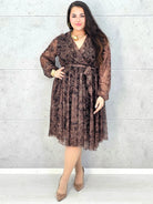 Sukienka plus size w orientalny wzór – elegancja i lekkość dla kobiet XXL Stylowa XL