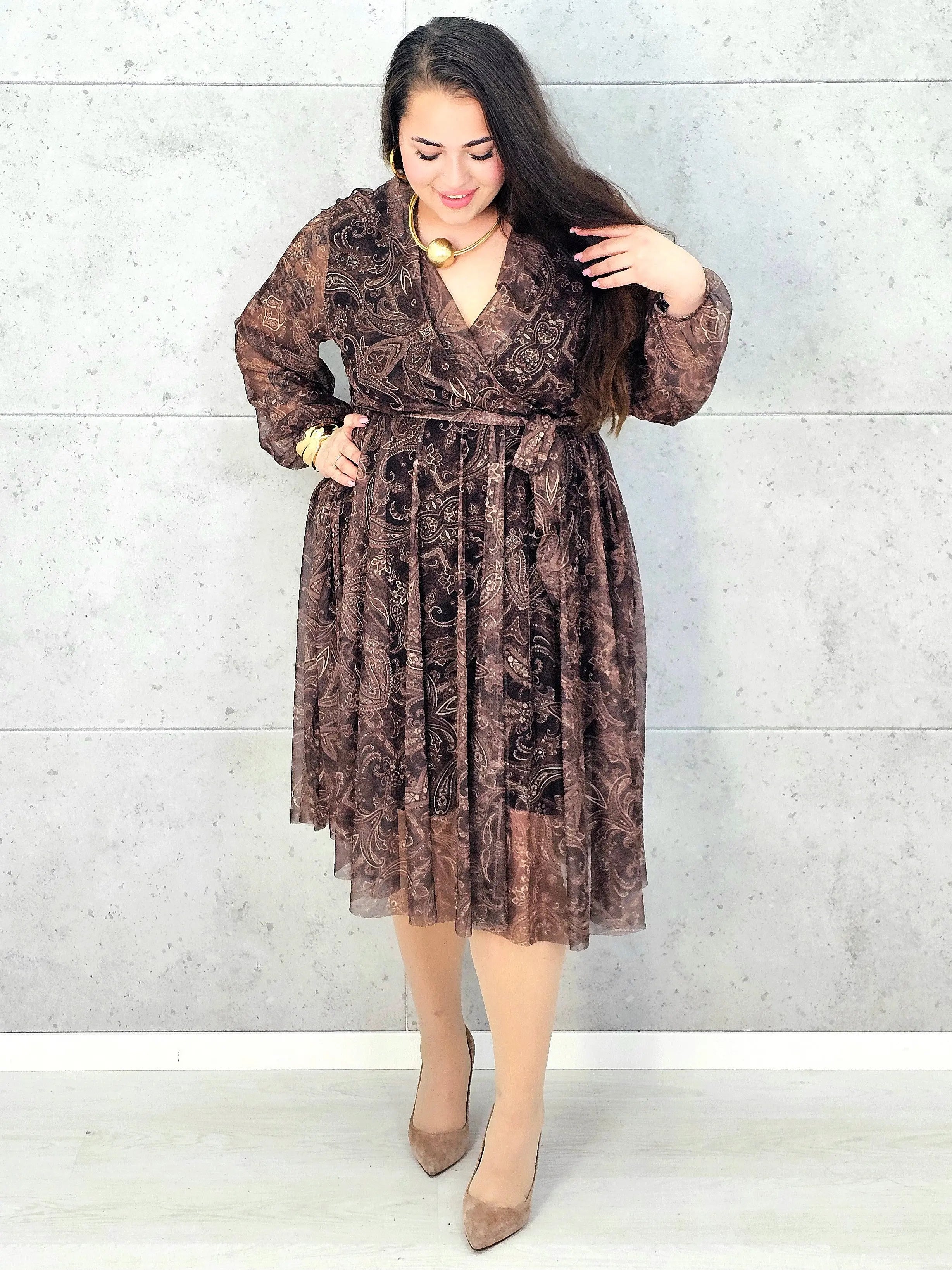 Sukienka plus size w orientalny wzór – elegancja i lekkość dla kobiet XXL Stylowa XL