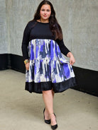 Sukienka plus size z czarną górą i fioletowym printem – elegancja i nowoczesny styl Stylowa XL