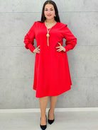 Sukienka plus size z dekoltem V – czarna, bordowa i czerwona Stylowa XL - Stylowa XL