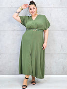 Sukienka plus size z dekoltem V i paskiem w talii Stylowa XL