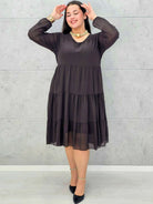 Sukienka plus size z falbanami – czekoladowa, bordowa i czarna Stylowa XL - Stylowa XL