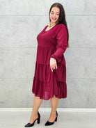 Sukienka plus size z falbanami – czekoladowa, bordowa i czarna Stylowa XL - Stylowa XL