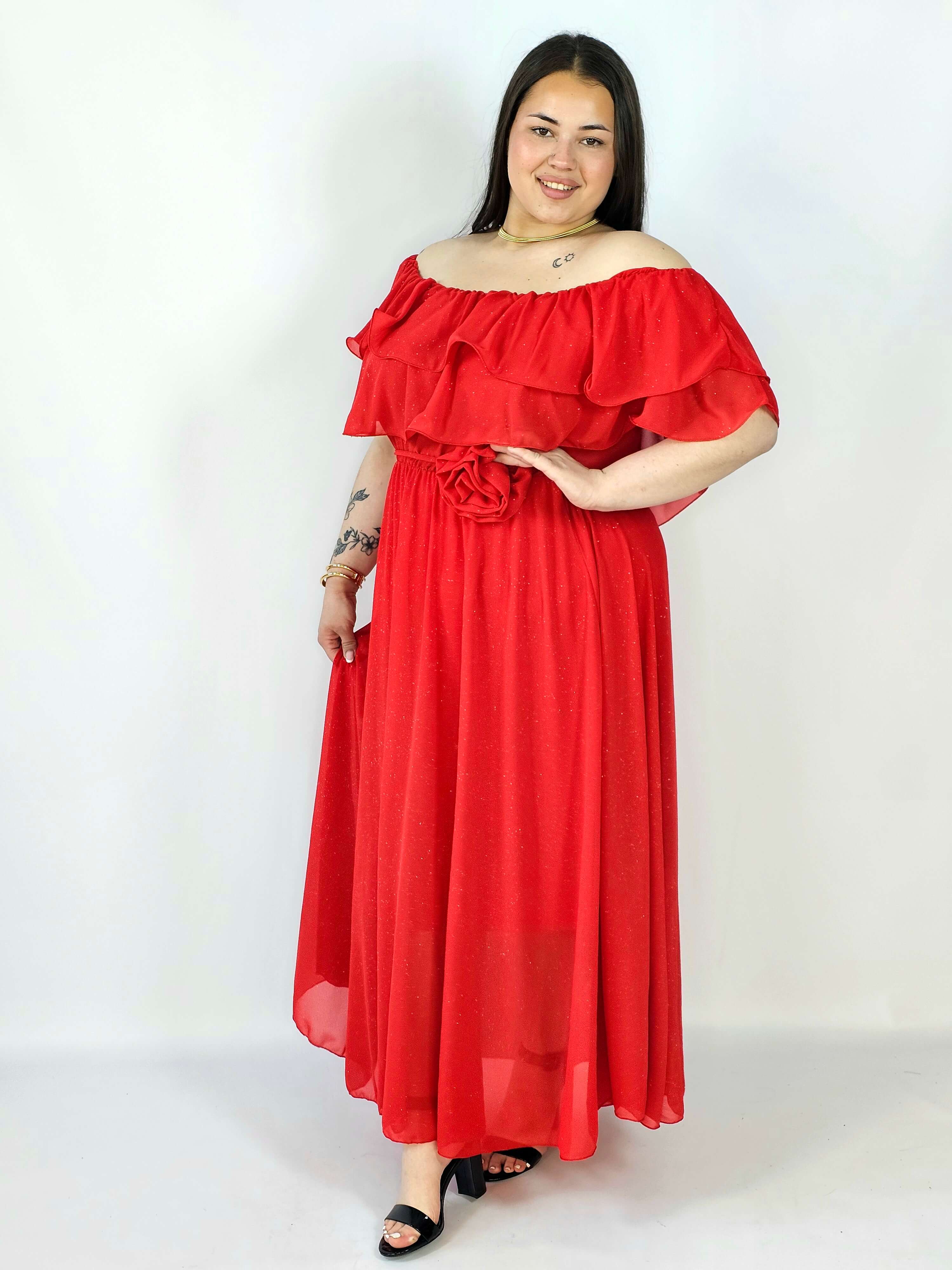 Sukienka plus size z falbanami i subtelnym połyskiem – efekt WOW XXL Stylowa XL