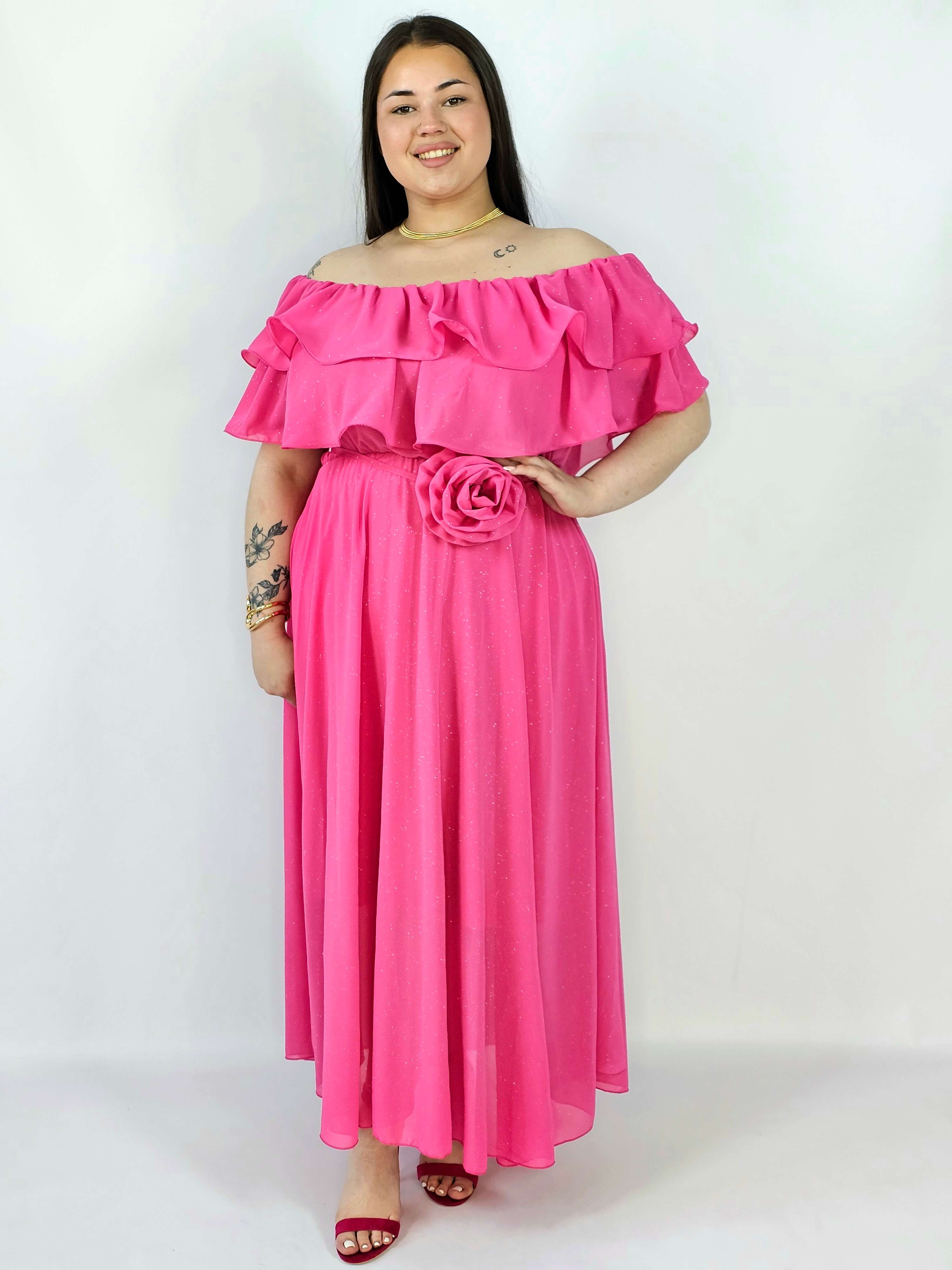 Sukienka plus size z falbanami i subtelnym połyskiem – efekt WOW XXL Stylowa XL