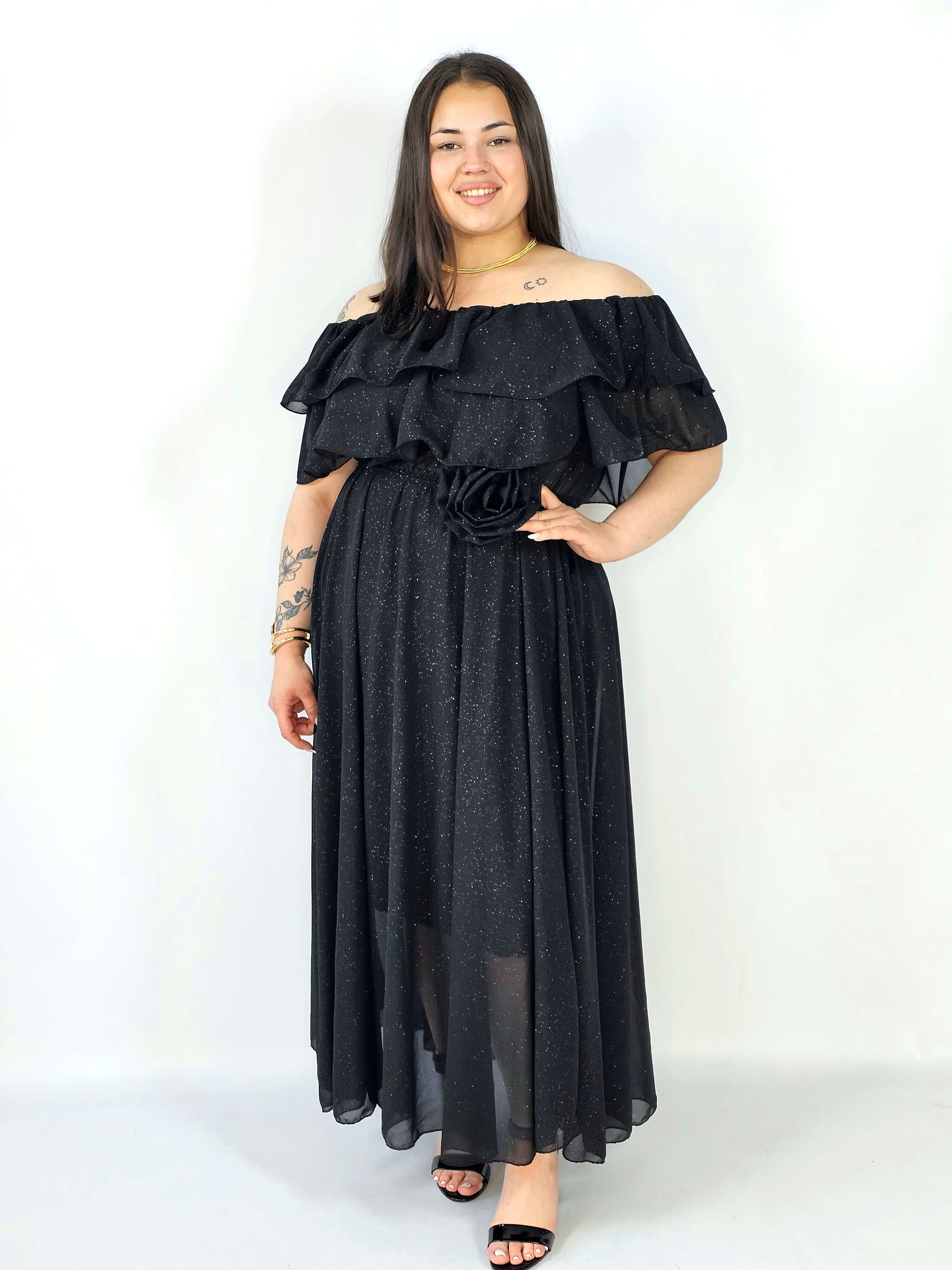 Sukienka plus size z falbanami i subtelnym połyskiem – efekt WOW XXL Stylowa XL