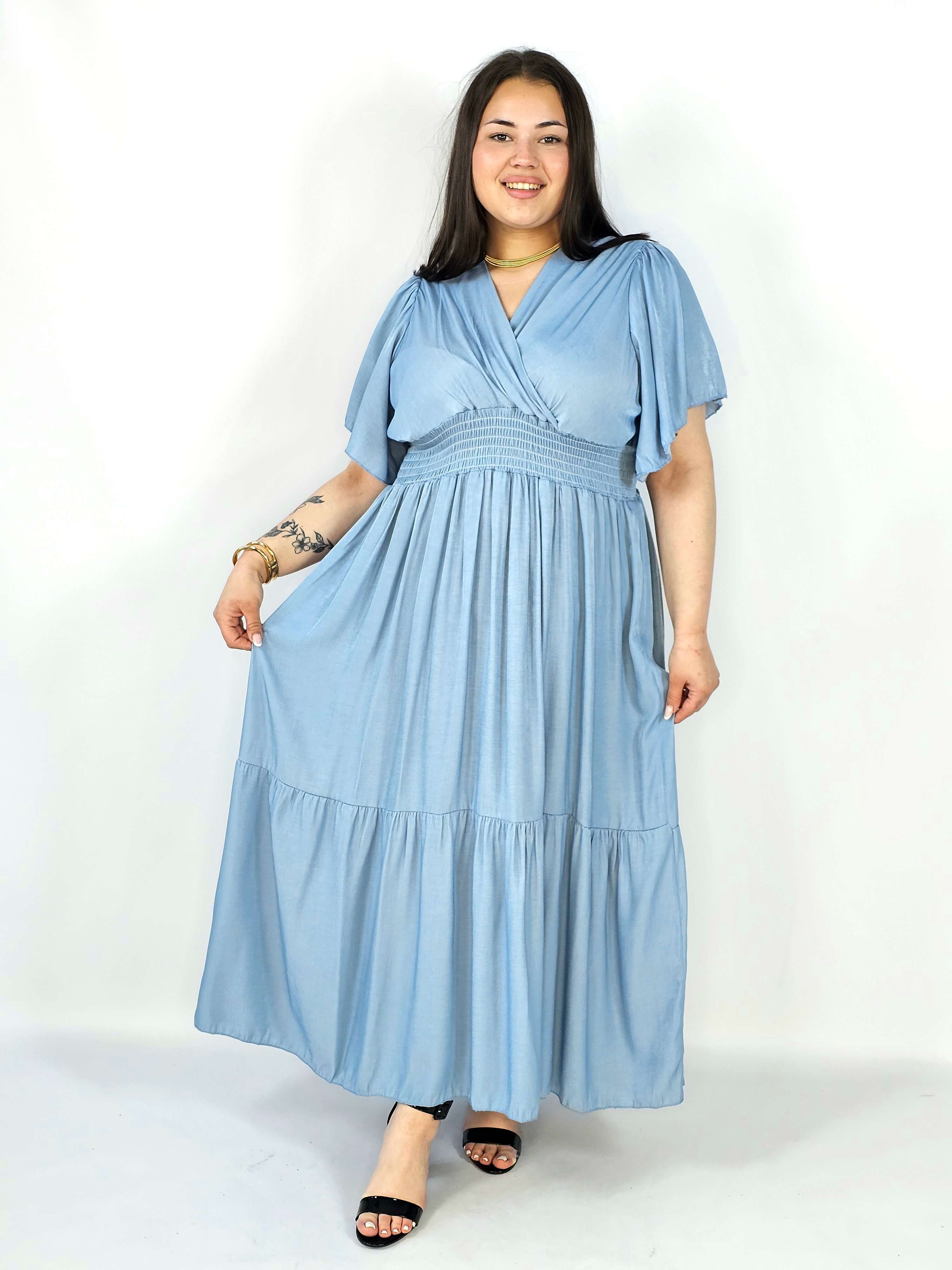 Sukienka plus size z kopertowym dekoltem i marszczeniem – lekkość i elegancja XXL Stylowa XL