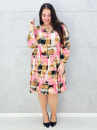 Sukienka plus size z wiązaniem – lekka i pełna energii Stylowa XL Stylowa XL