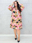 Sukienka plus size z wiązaniem – lekka i pełna energii Stylowa XL Stylowa XL