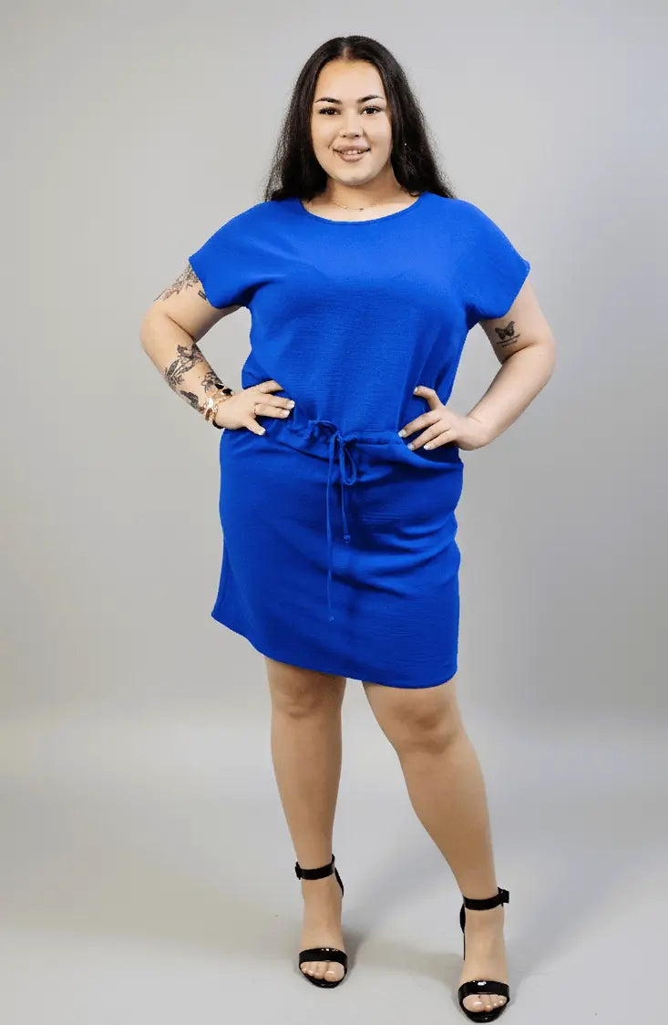Sukienka plus size z wiązaniem w talii – niebieska sukienka XXL Stylowa XL