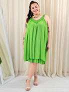 Sukienka plus size zielona na ramiączkach – lekka sukienka XXL na lato Stylowa XL