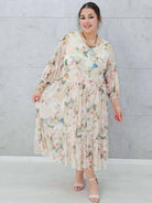 Sukienka siateczkowa w kwiaty Stylowa XL