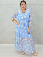 Sukienka siateczkowa z wzorem po całości i wiązaniem w tali - w kilku kolorach Stylowa XL