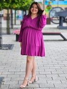 Sukienka w kolorze fuksji z wiązaniem Stylowa XL