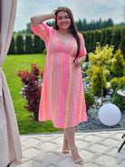 Sukienka w stylu boho z kolorowym wzorem Stylowa XL