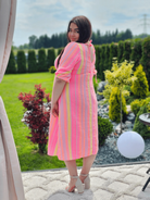 Sukienka w stylu boho z kolorowym wzorem Stylowa XL