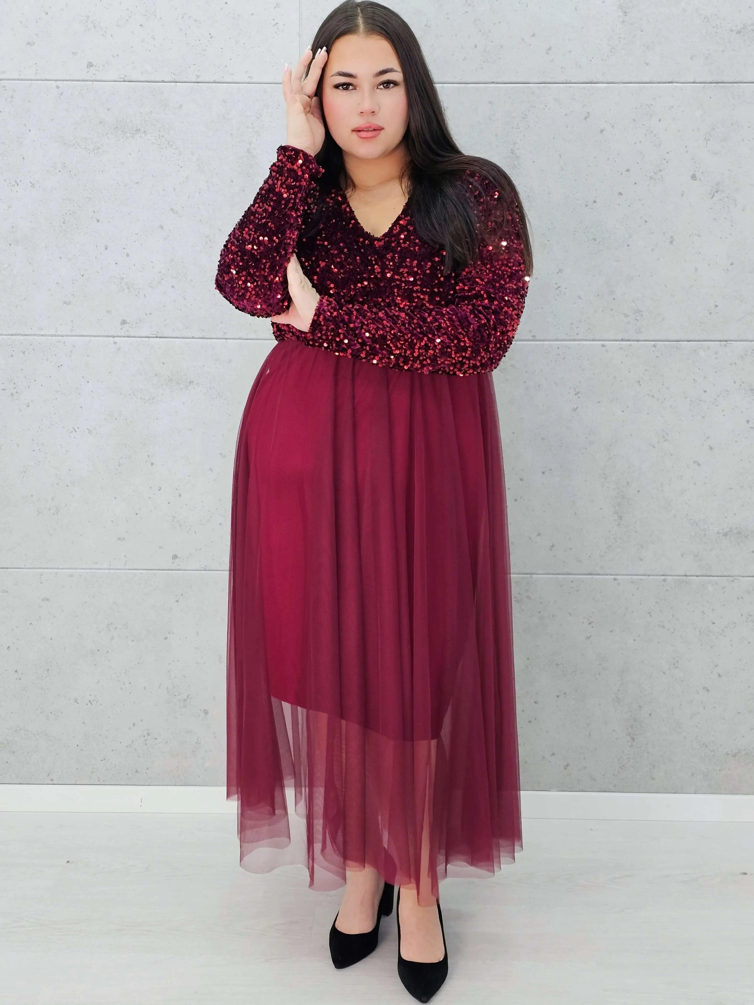 Sukienka wieczorowa z cekinową górą i tiulowym dołem Stylowa XL