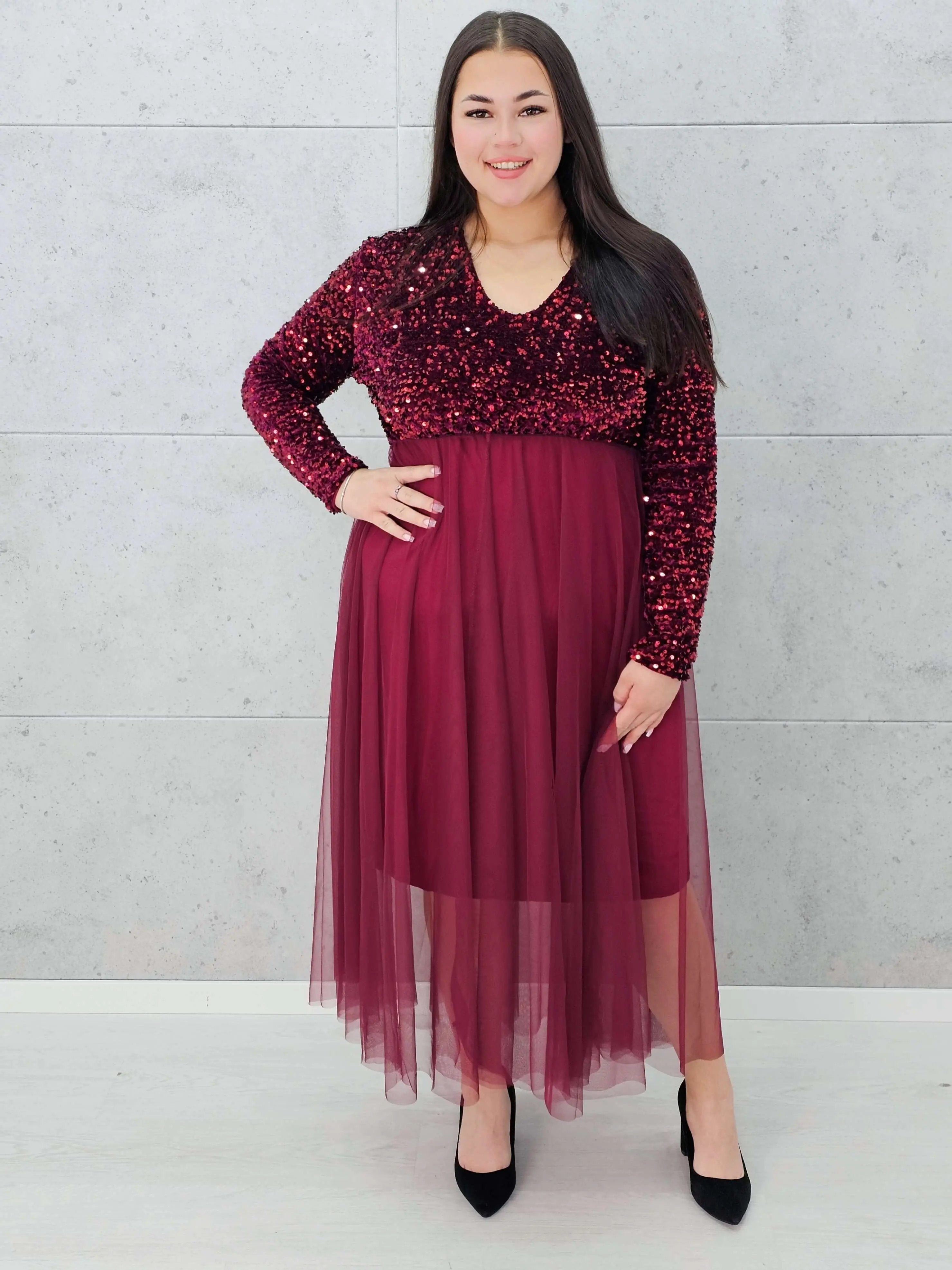 Sukienka wieczorowa z cekinową górą i tiulowym dołem Stylowa XL