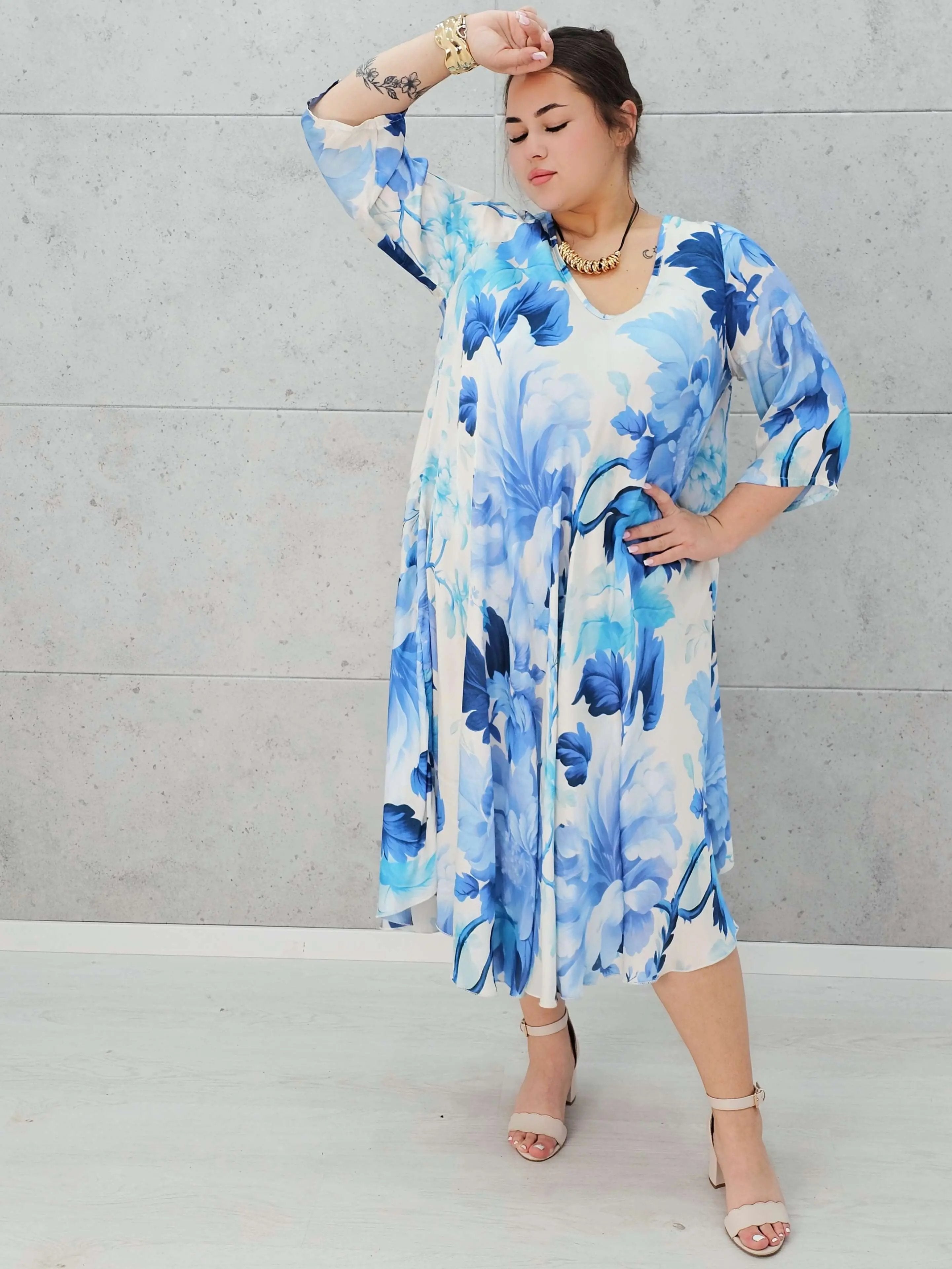 Sukienka wiskozowa z wzorem po całości Stylowa XL