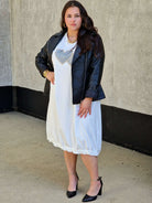 Sukienka z aplikacją serduszek Stylowa XL