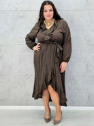 Sukienka z falbanką - Moda Plus Size - Stylowa XL