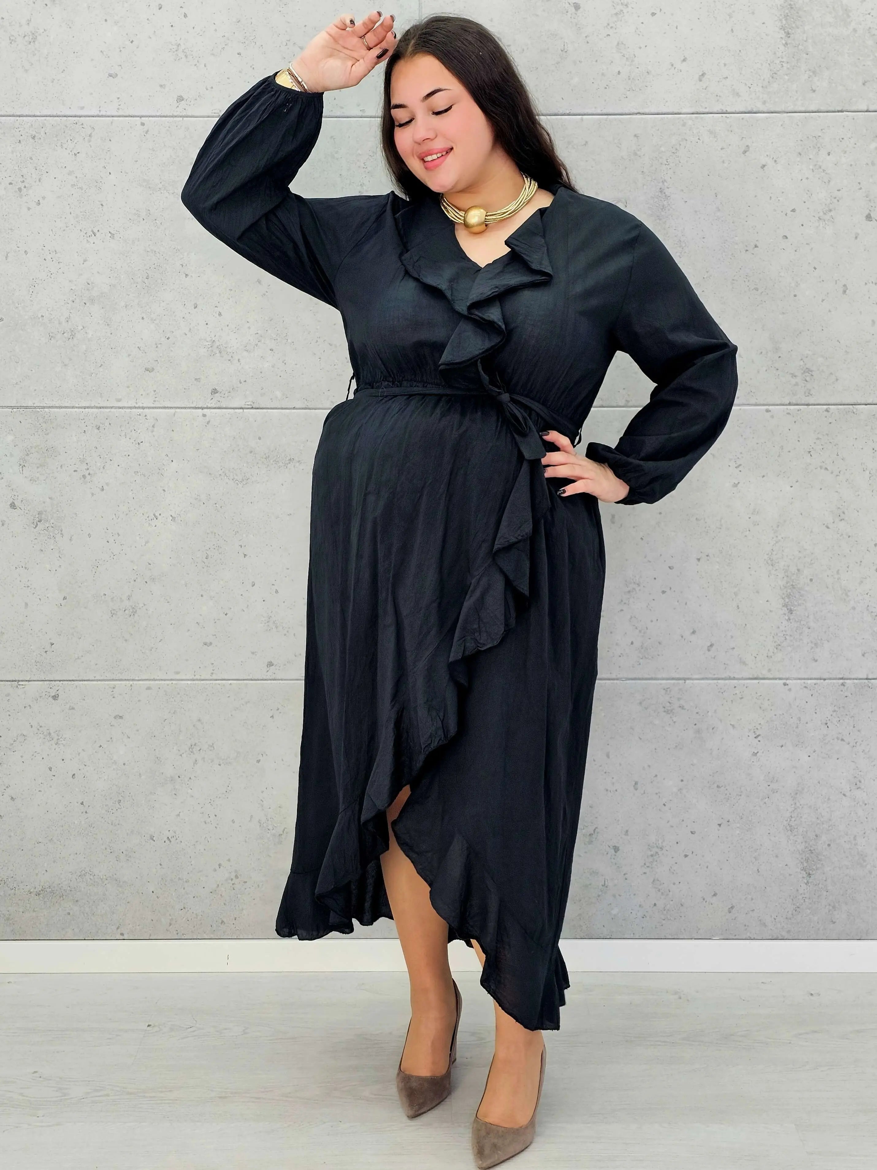 Sukienka z falbanką - Moda Plus Size - Stylowa XL