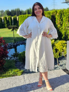 Sukienka z haftem angielskim Stylowa XL