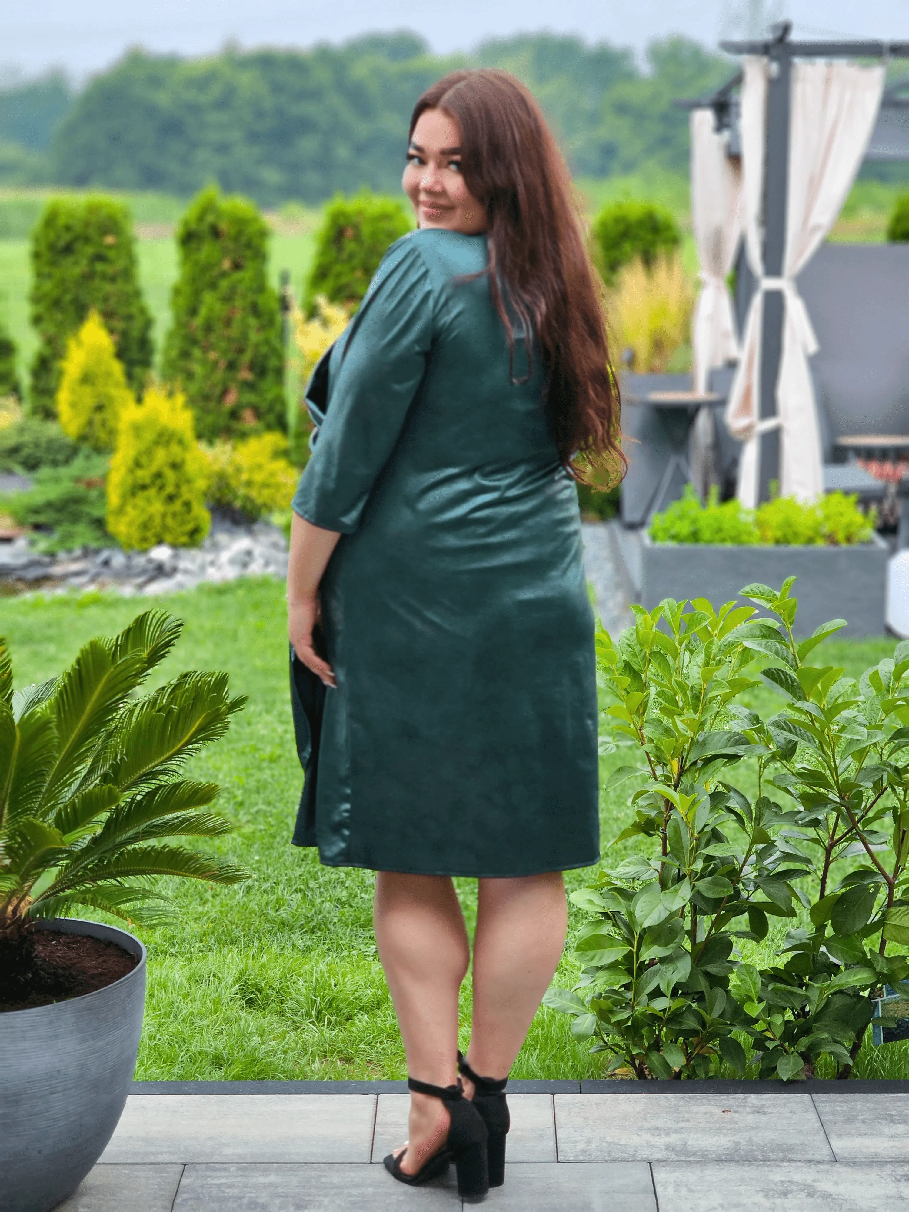 Sukienka z kopertowym dekoltem Stylowa XL