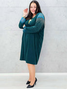 Sukienka z koronką i cyrkoniami – elegancka sukienka plus size Stylowa XL