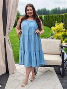 Sukienka z lekkiego jeansu na ramiączkach - dwa odcienie Stylowa XL