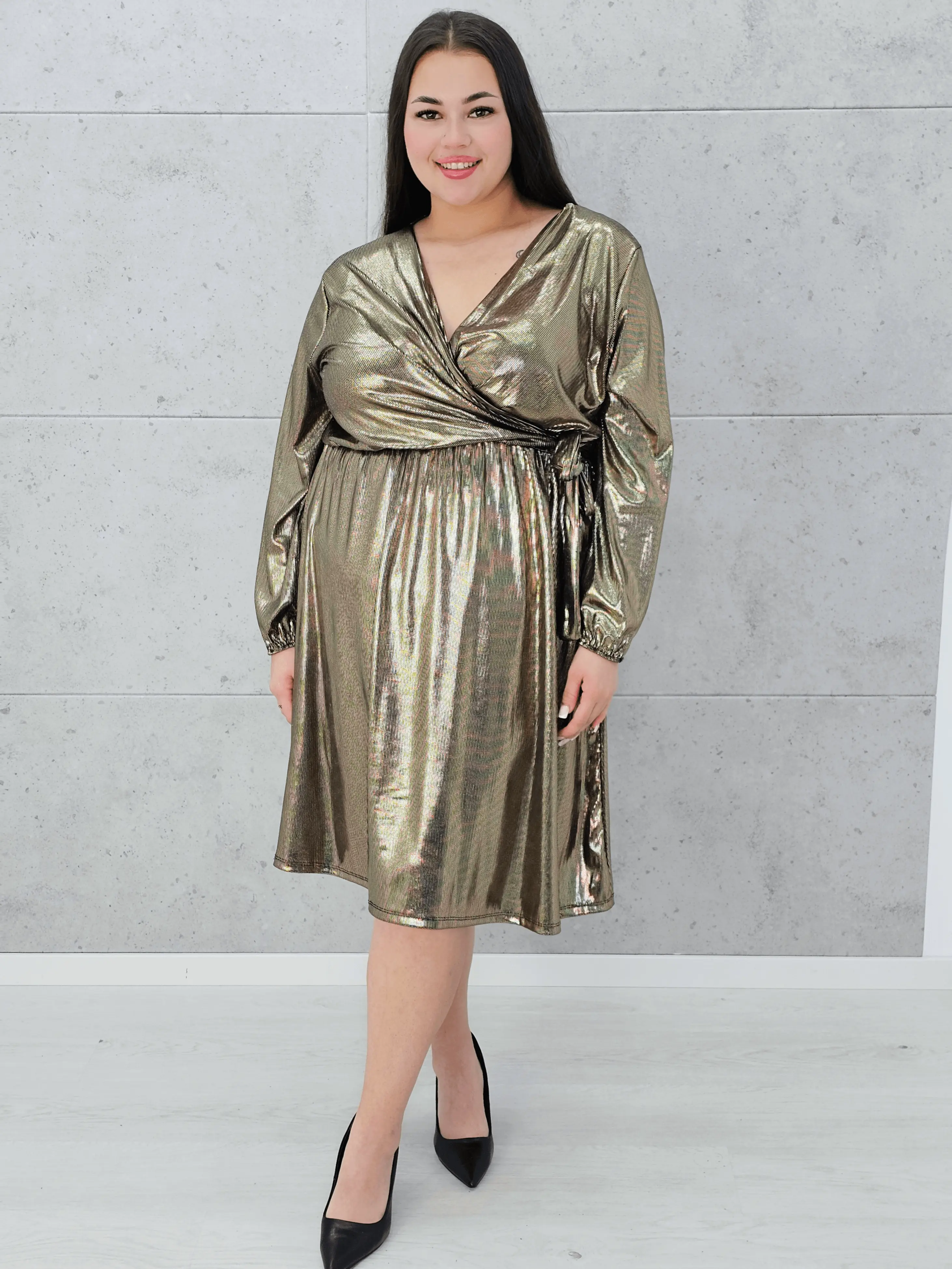 Sukienka z połyskiem Stylowa XL