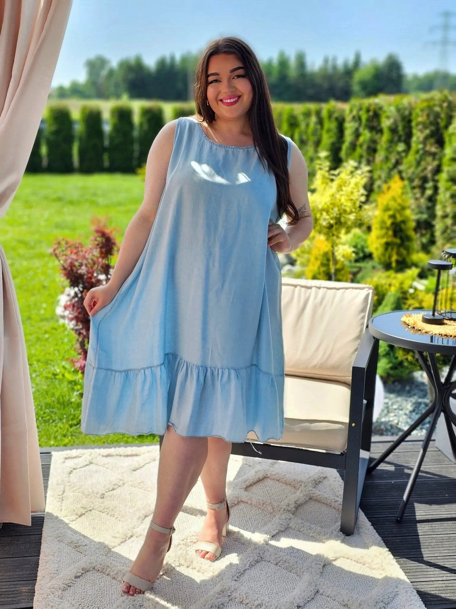 Sukienka z wiązaniem na plecach - dwa odcienie Stylowa XL