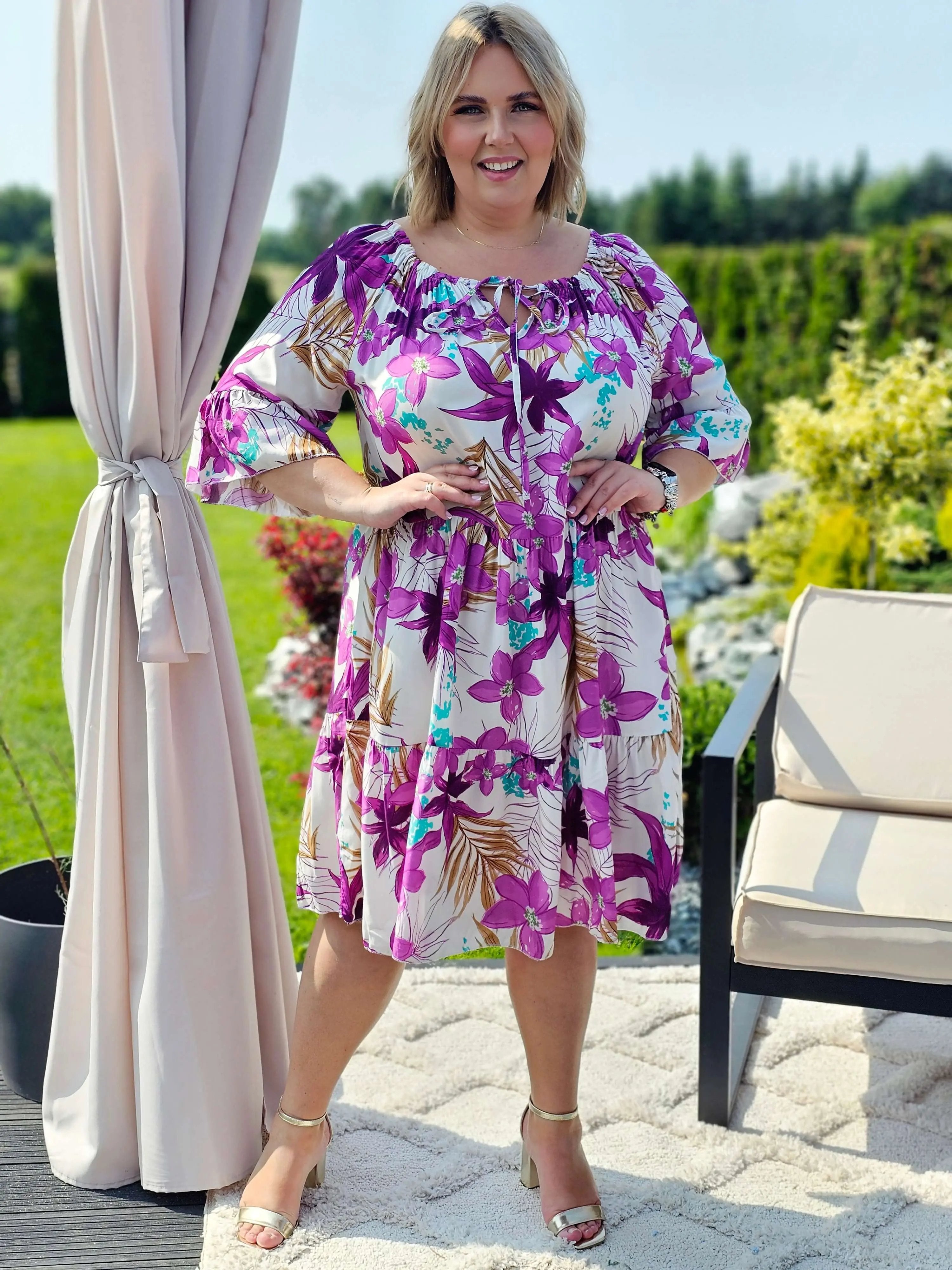 Sukienka z wiązaniem przy dekolcie - fioletowa Stylowa XL