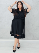 Sukienka z wstawką tiulu. Stylowa XL