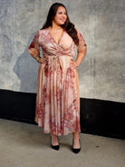 Sukienka, która podkreśli Twoje piękno - dwa odcienie Stylowa XL