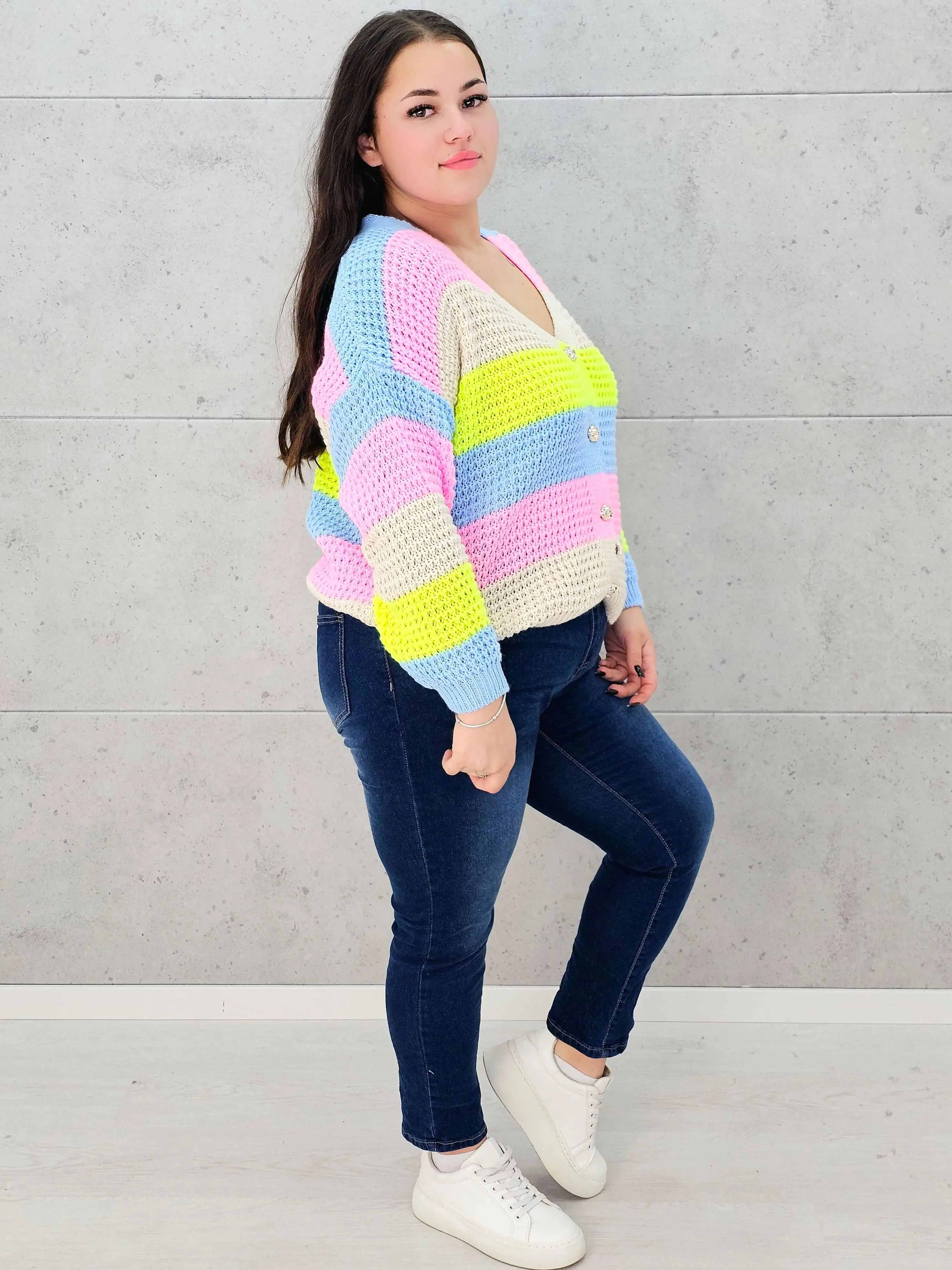 Sweter Plus Size StylowaXL – Kolor, Komfort i Styl dla Kobiet XXL Stylowa XL