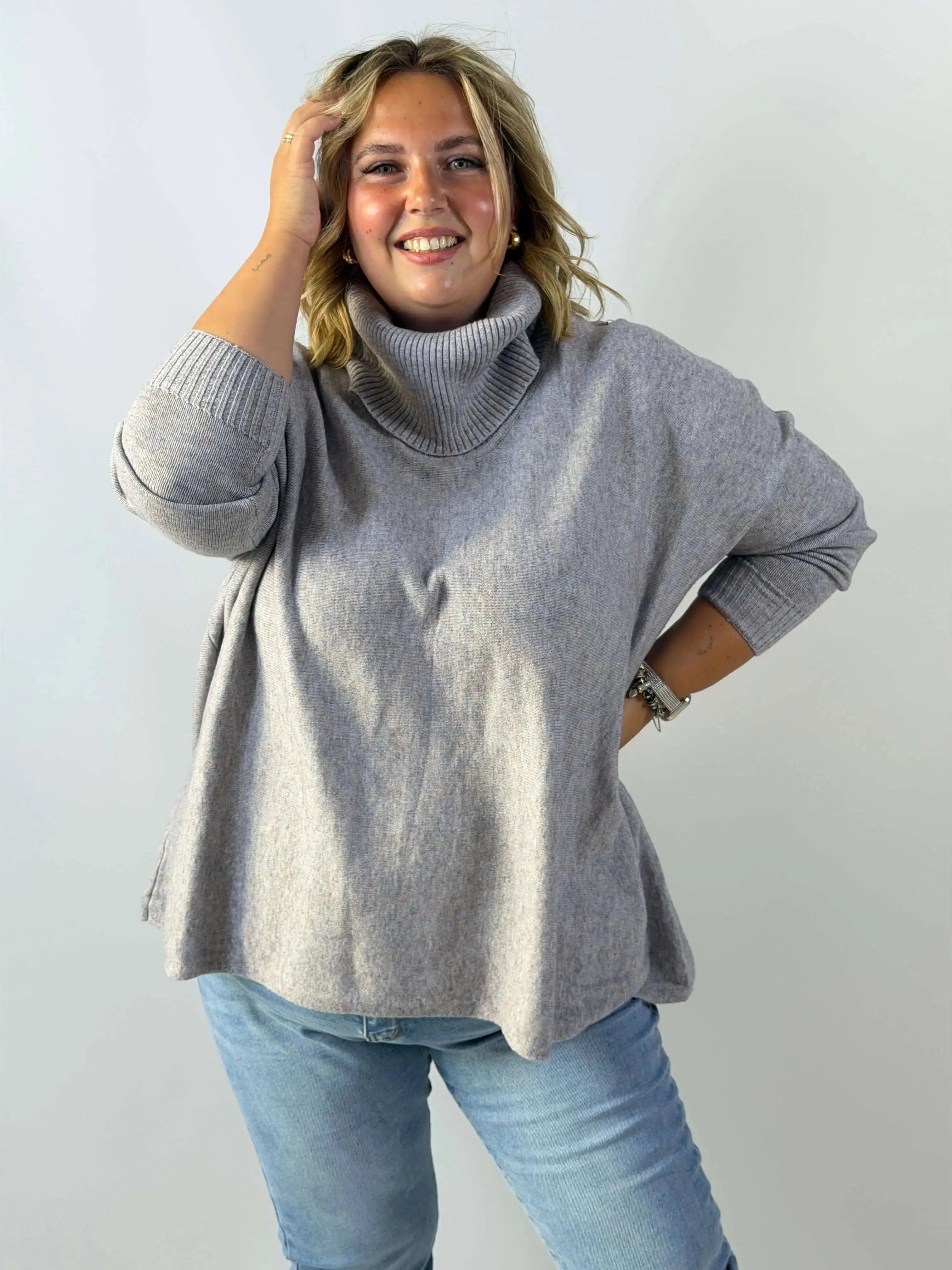 Sweter damski Plus Size z szerokim golfem i luźnym fasonem Stylowa XL