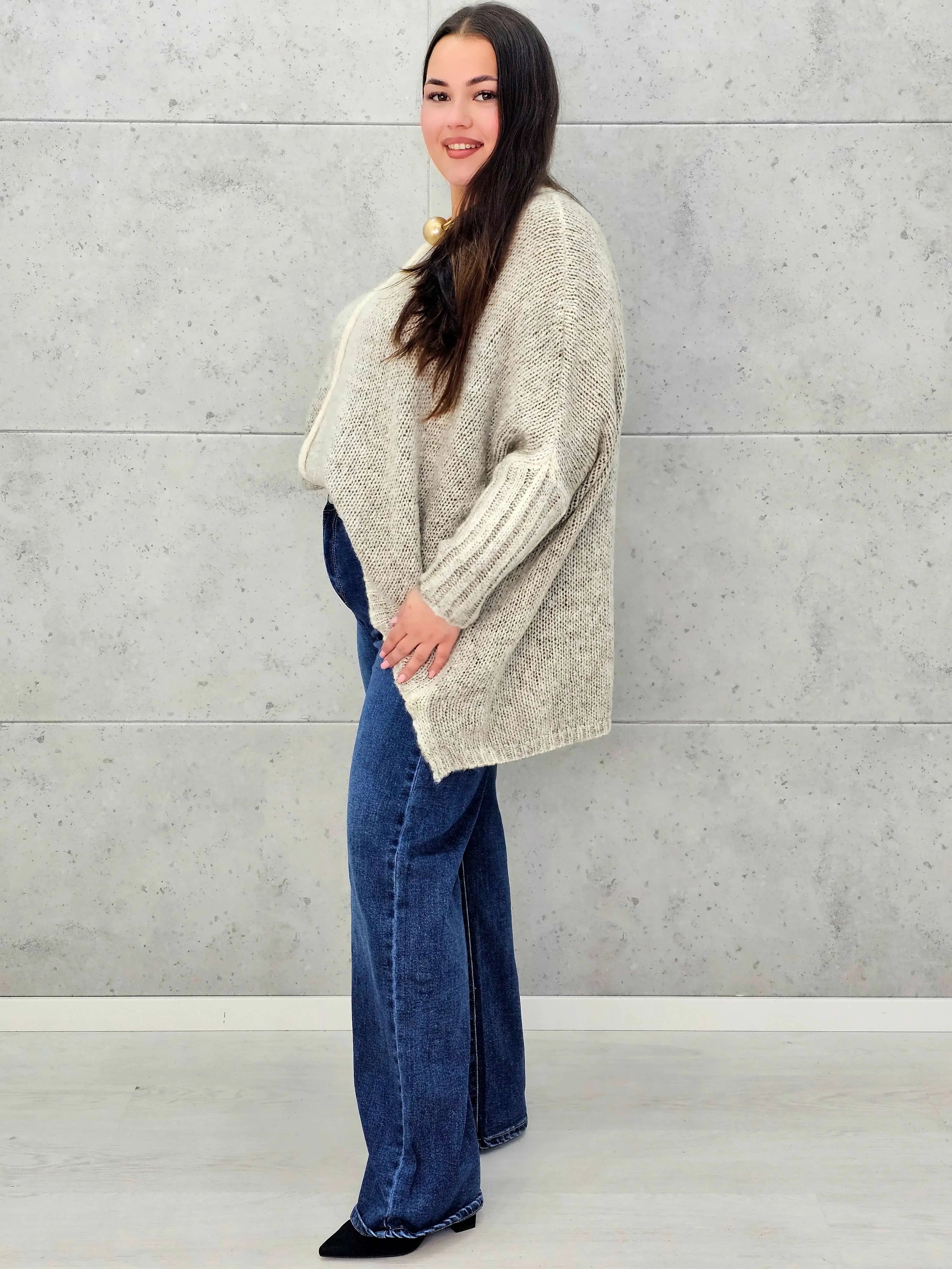 Sweter oversize plus size z miękkiej dzianiny – różowy, niebieski i beżowy Stylowa XL - Stylowa XL