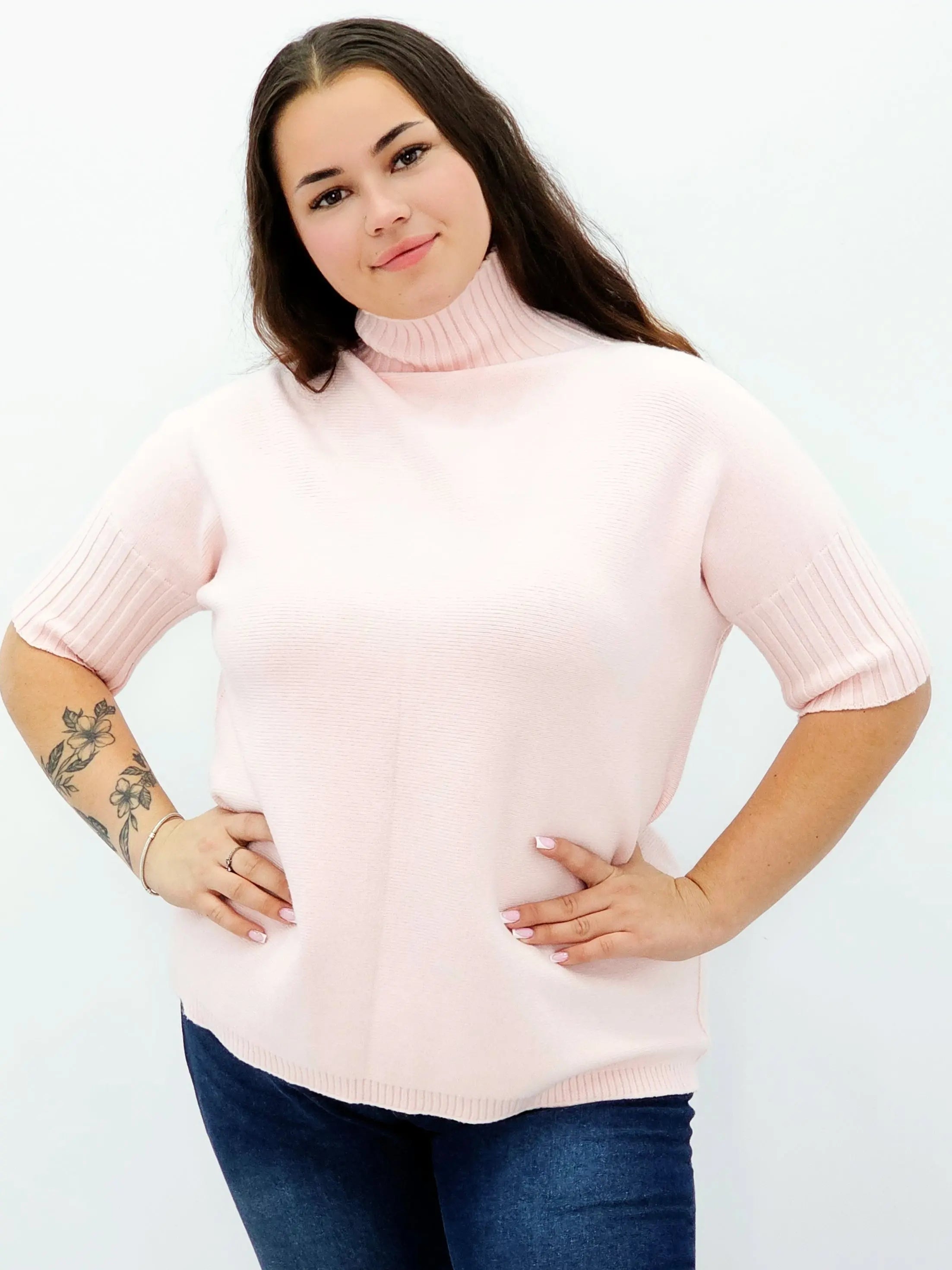 Sweter plus size z golfem – miękki, kobiecy i stylowy Stylowa XL