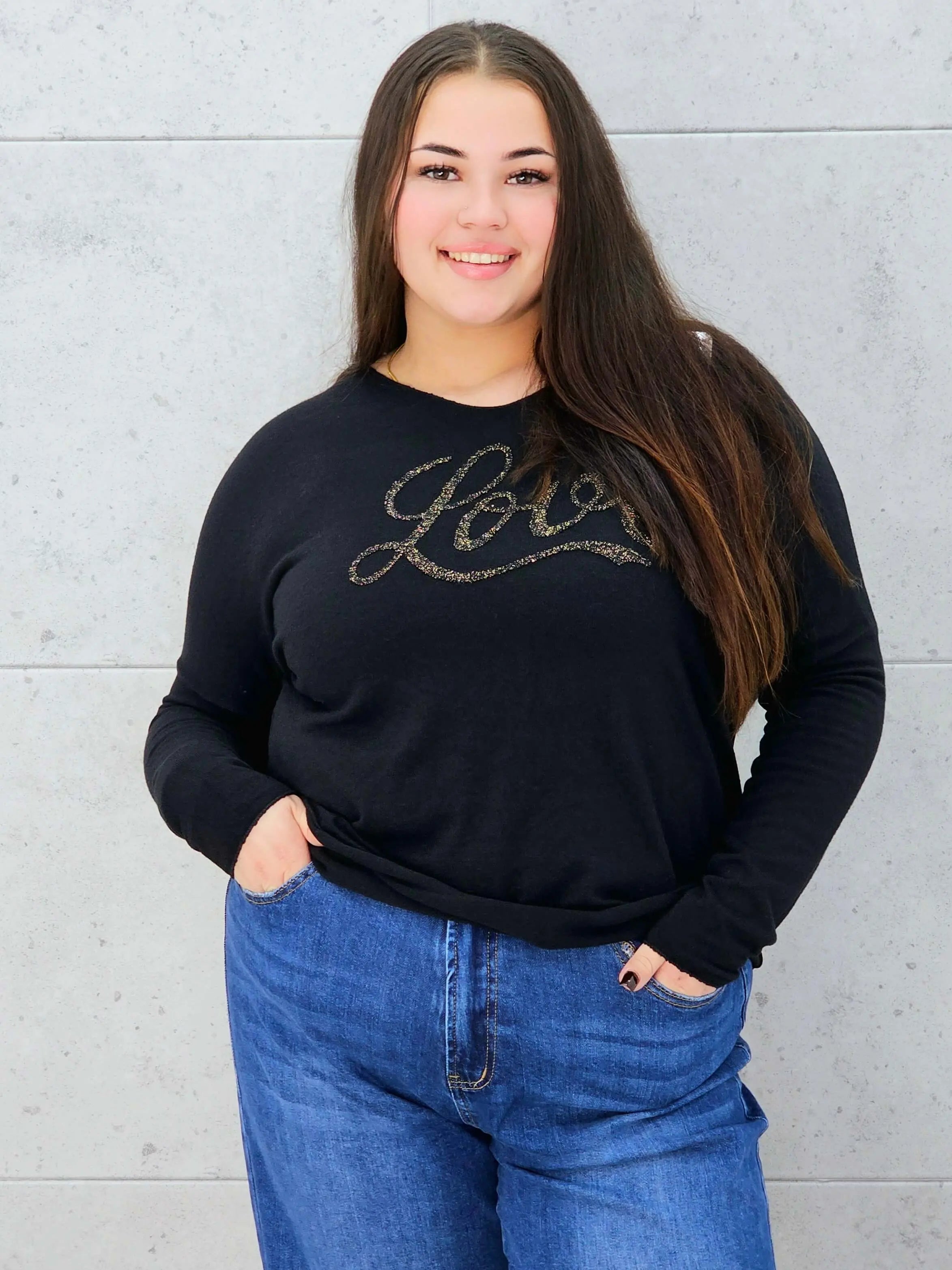 Sweter z Dekoltem w Serek i Napisem "Love" Stylowa XL