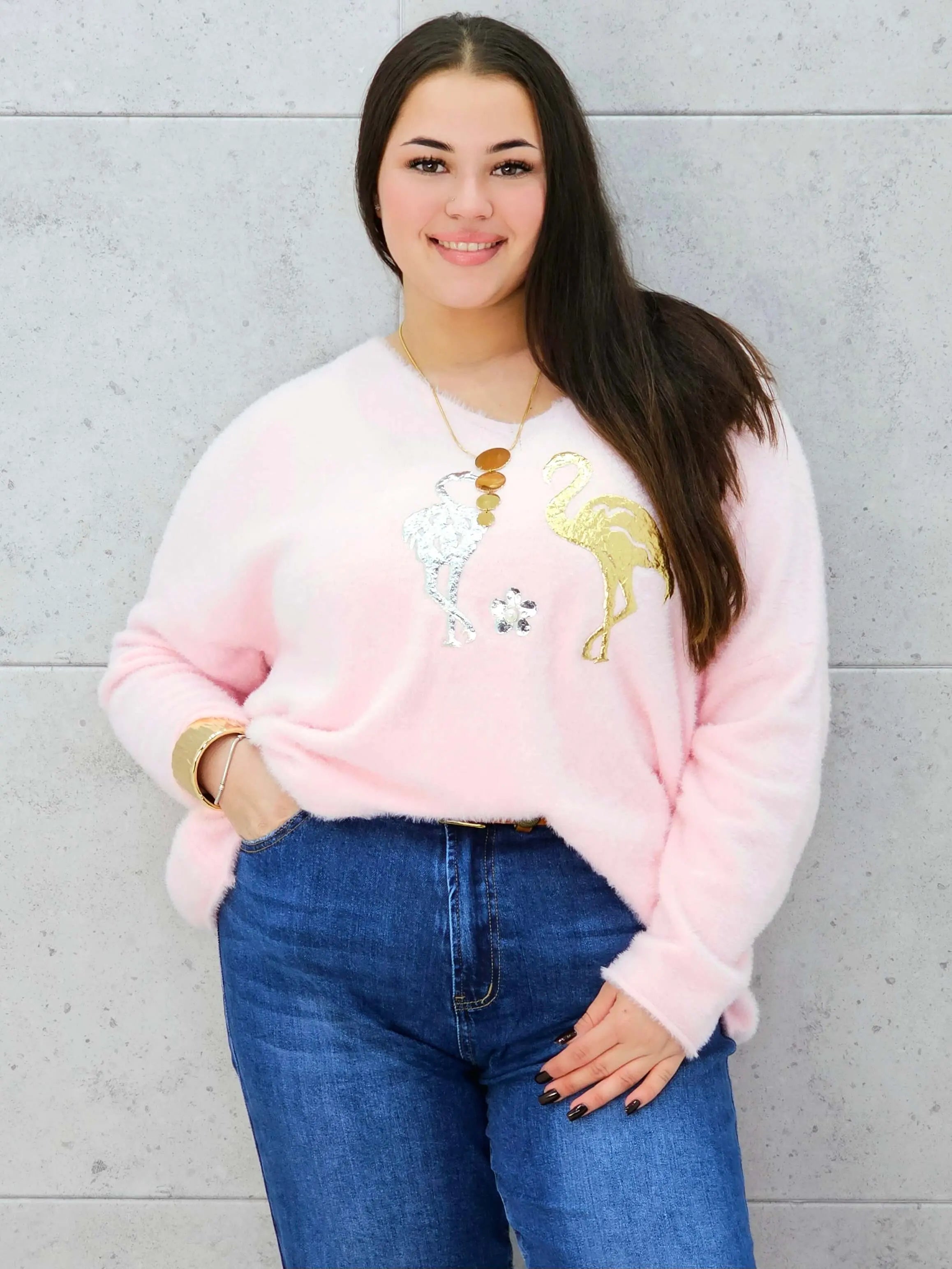 Sweter z flamingami  Livans – miękki puszek plus size Stylowa XL