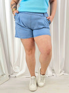 Szorty plus size Livans z ozdobnymi guzikami – wygodne, stylowe XXL Stylowa XL