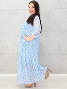 Szyfonowa sukienka plus size w grochy – lekkość i elegancja  Stylowa XL Stylowa XL