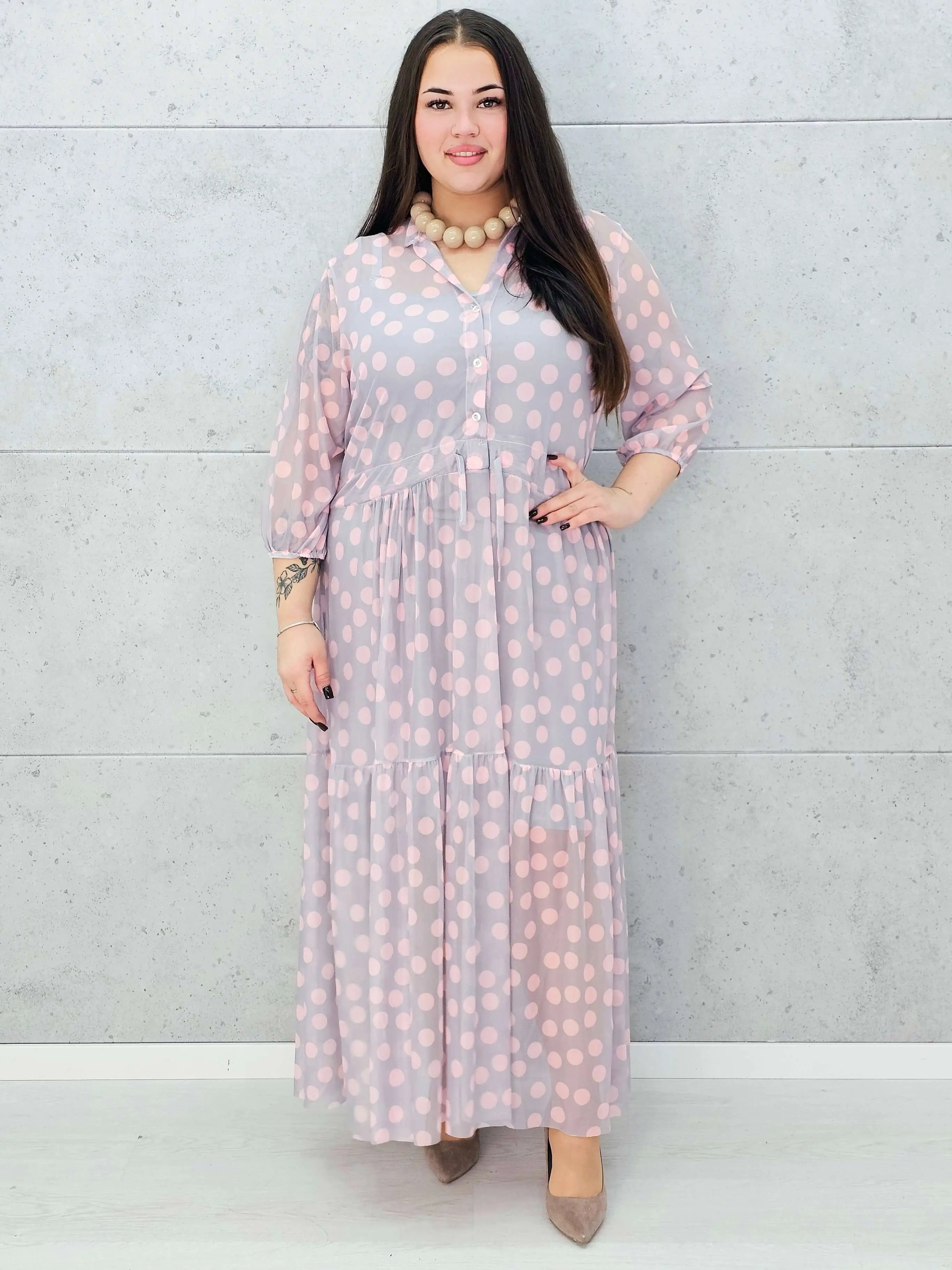 Szyfonowa sukienka plus size w grochy – lekkość i elegancja  Stylowa XL Stylowa XL