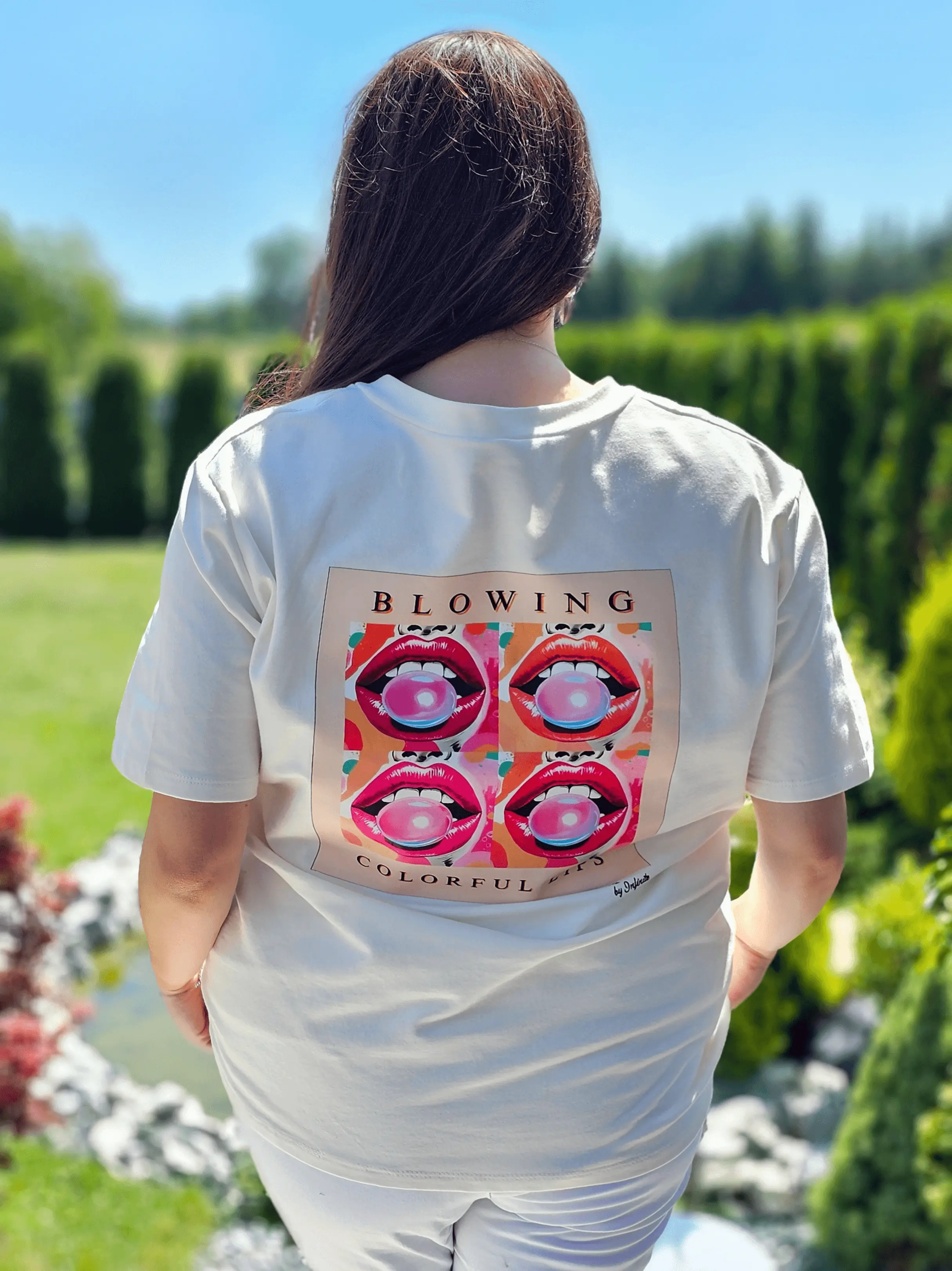 T-shirt „Colorful Lips” Stylowa XL
