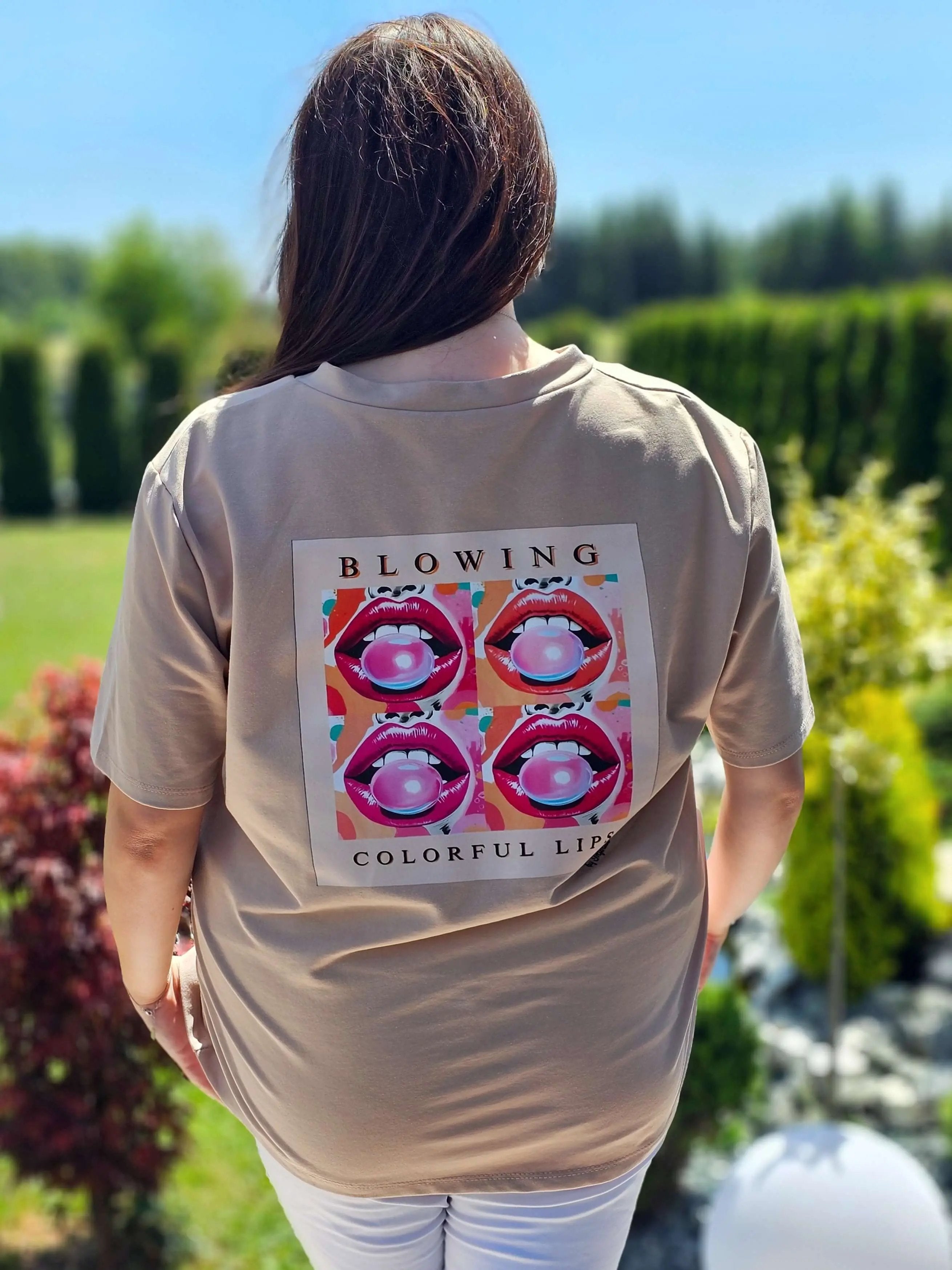 T-shirt „Colorful Lips” Stylowa XL