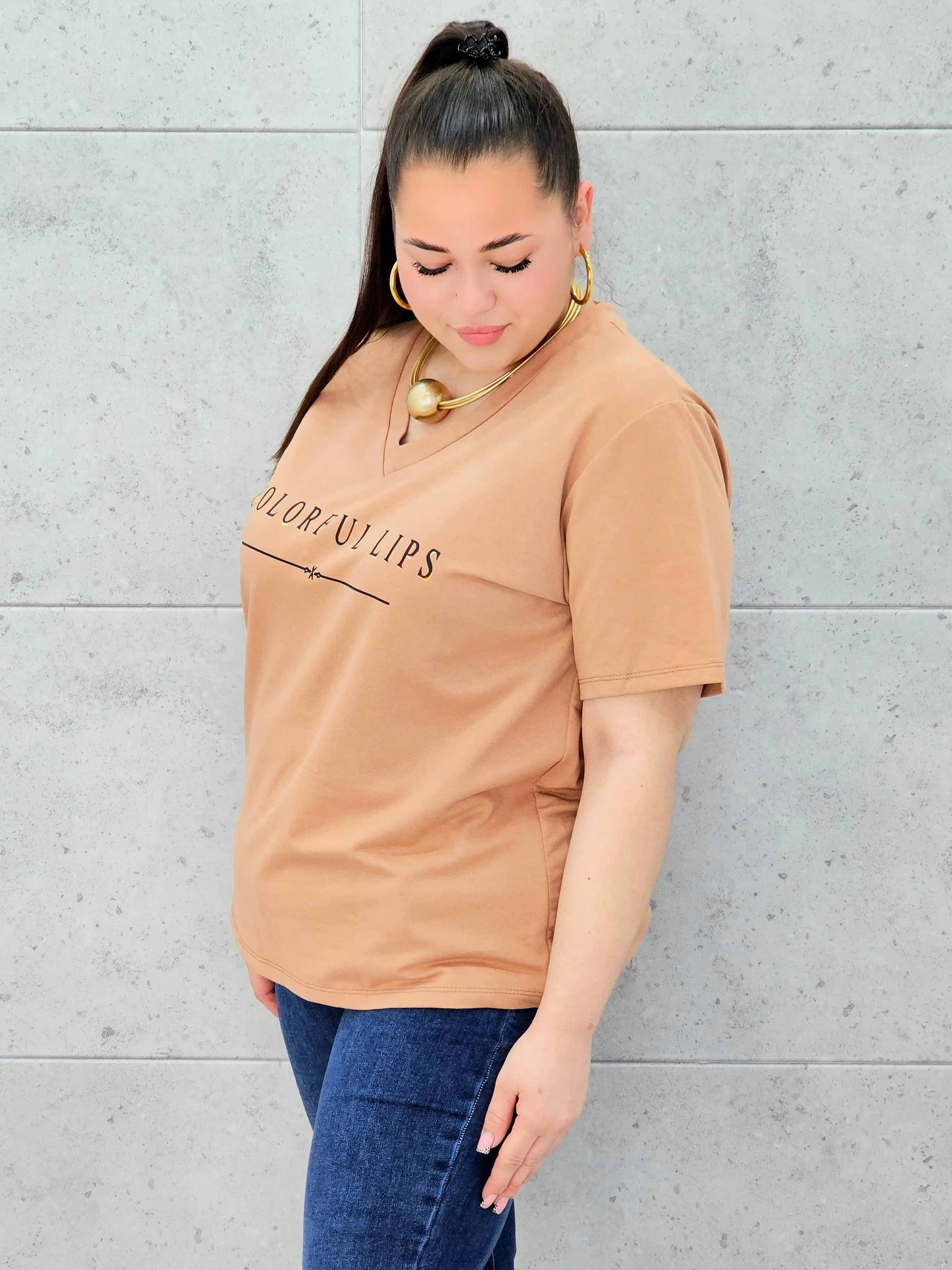 T-shirt plus size z nadrukiem – wygodne i stylowe bluzki XXL Stylowa XL