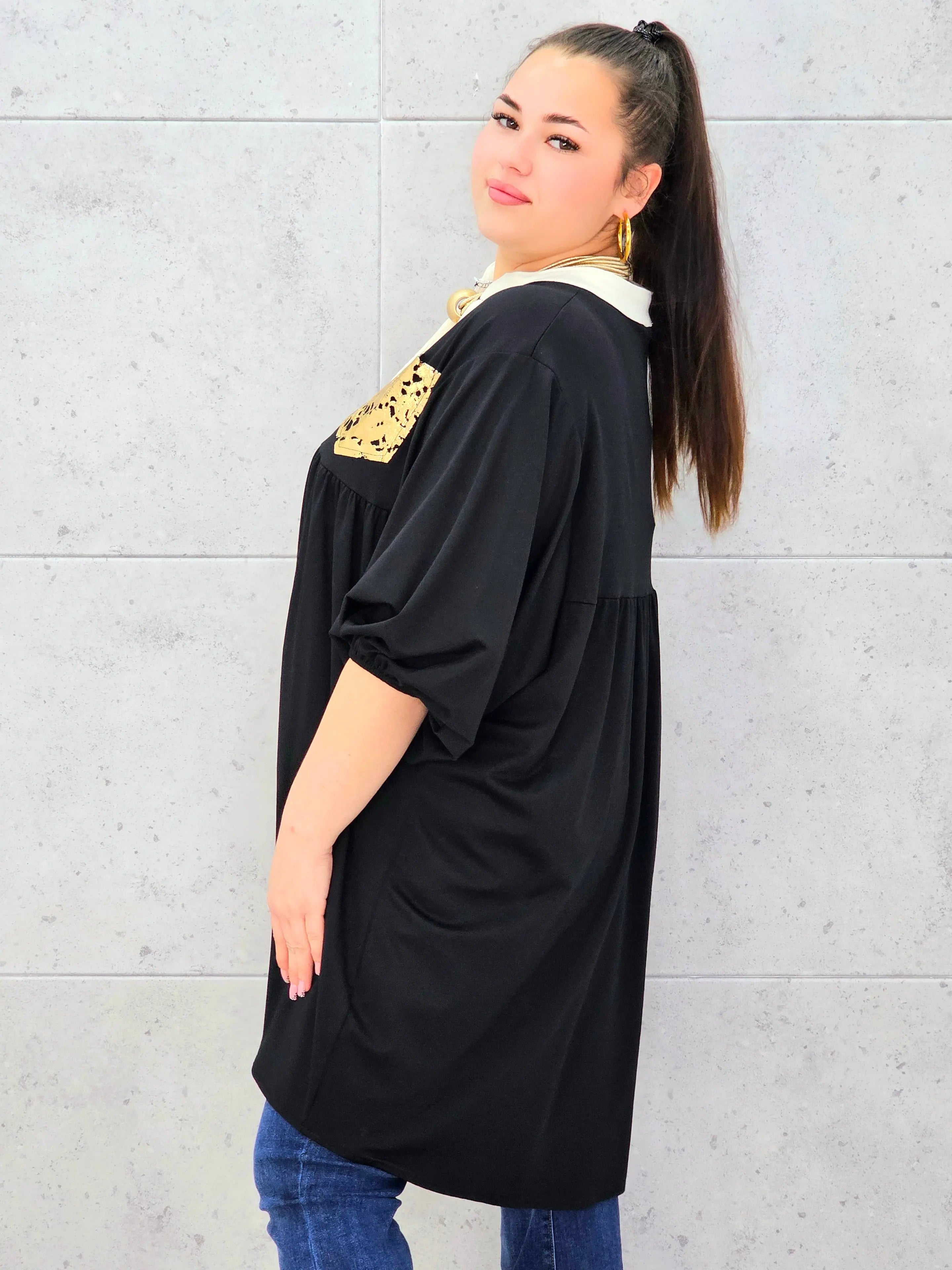 Tunika plus size z ozdobną złotą kieszenią – elegancja i komfort dla kobiet XXL Stylowa XL