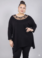 Tunika plus size z ozdobnym dekoltem – elegancka tunika XXL dla kobiet Stylowa XL